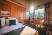 ⇒ Hôtel Le Carlina · Hôtel 5 étoiles Courchevel 1850