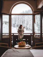 ⇒ Hôtel Le Carlina · Hôtel 5 étoiles Courchevel 1850